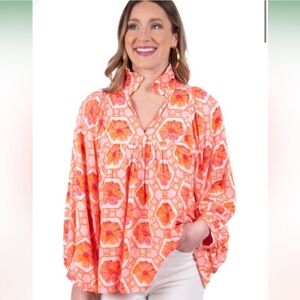 NWT Emily McCarthy Stella Floral Crochet Oversized Top Size X-Small